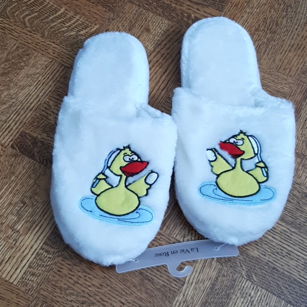 Womens slippers